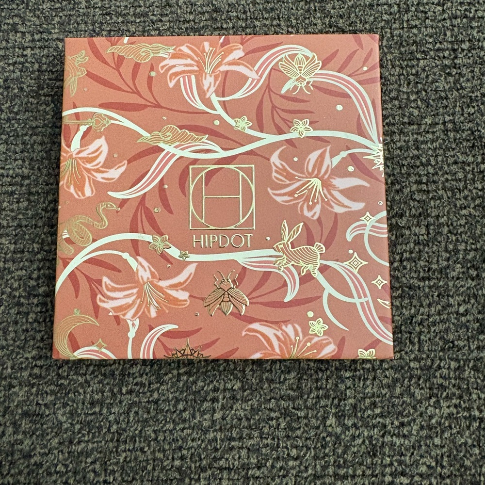 HipDot Witchy Warms Floral Palette